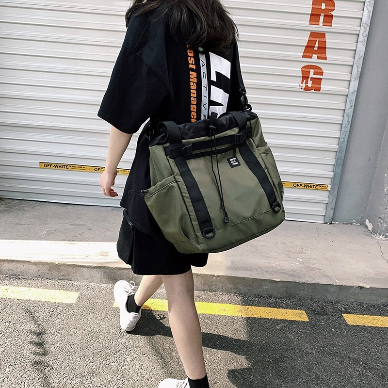 Streetwear Brand Famous - Erkekler postacı çantası naylon su geçirmez