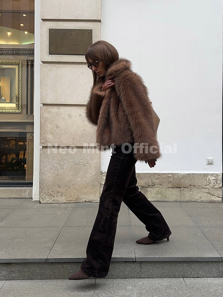 Neo Mint Fluffy Eko Tilki Kürk - Streetwear Girl Brand incelemesi ve fiyatı